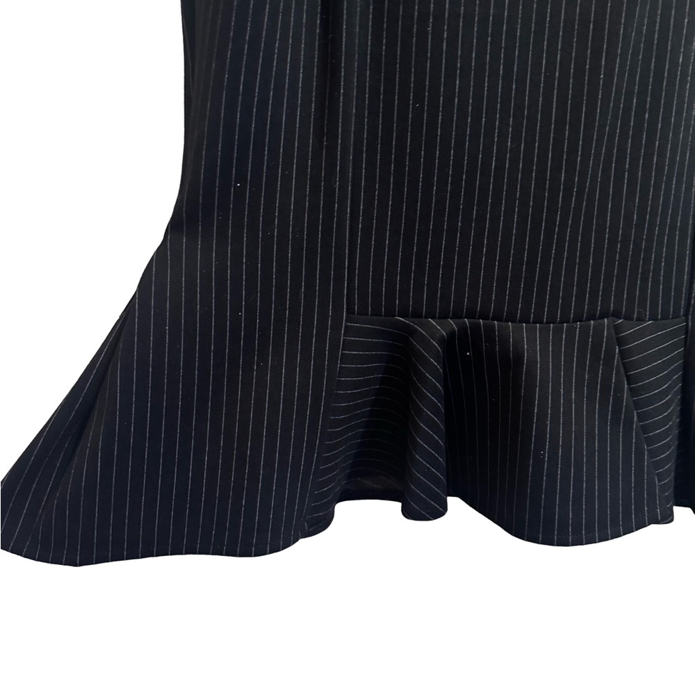 NWT Express Pin Stripe Pencil Skirt - Picture 3 of 5
